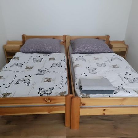 Komfortne Byvanie S Garazou - Parkovanim Žilina Exterior foto